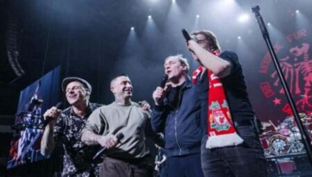 Alman rock grubu Toten Hosen Türkiye için çaldı 1 milyon eurodan fazla para toplandı!